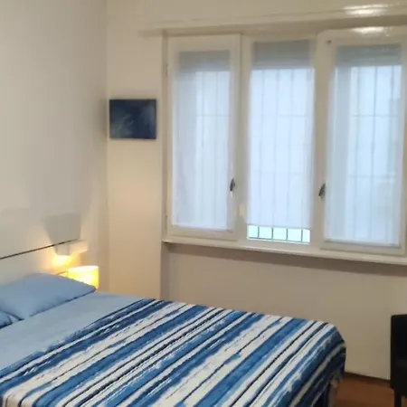 Melaverdeflat Porta Venezia-dateo Metro 4 * Milan