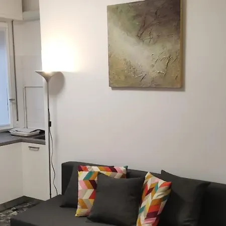 Melaverdeflat Porta Venezia-dateo Metro 4 Apartment *