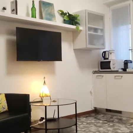 Melaverdeflat Porta Venezia-dateo Metro 4 Apartment