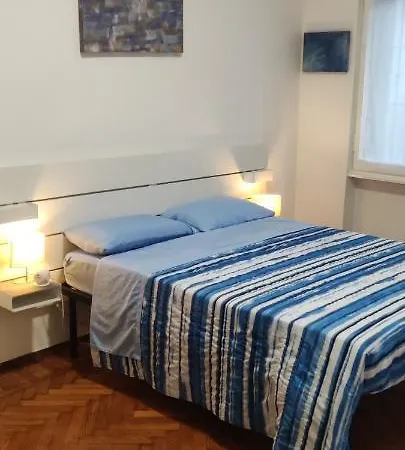 Apartment Melaverdeflat Porta Venezia-dateo Metro 4 *